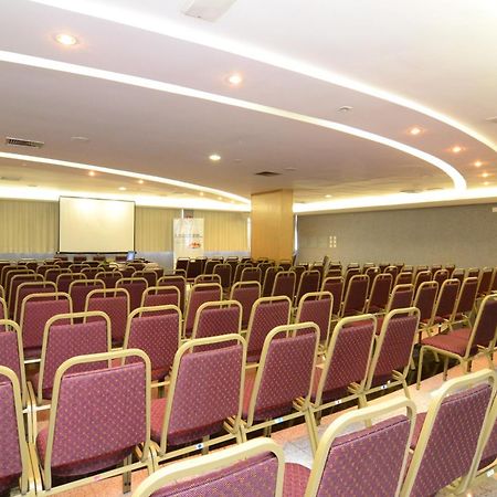 Constantino Hotel E Eventos Juiz de Fora Extérieur photo The main auditorium