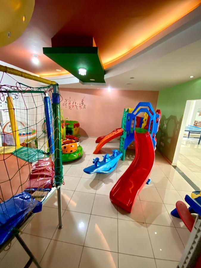Constantino Hotel E Eventos Juiz de Fora Extérieur photo An indoor playground in a shopping mall
