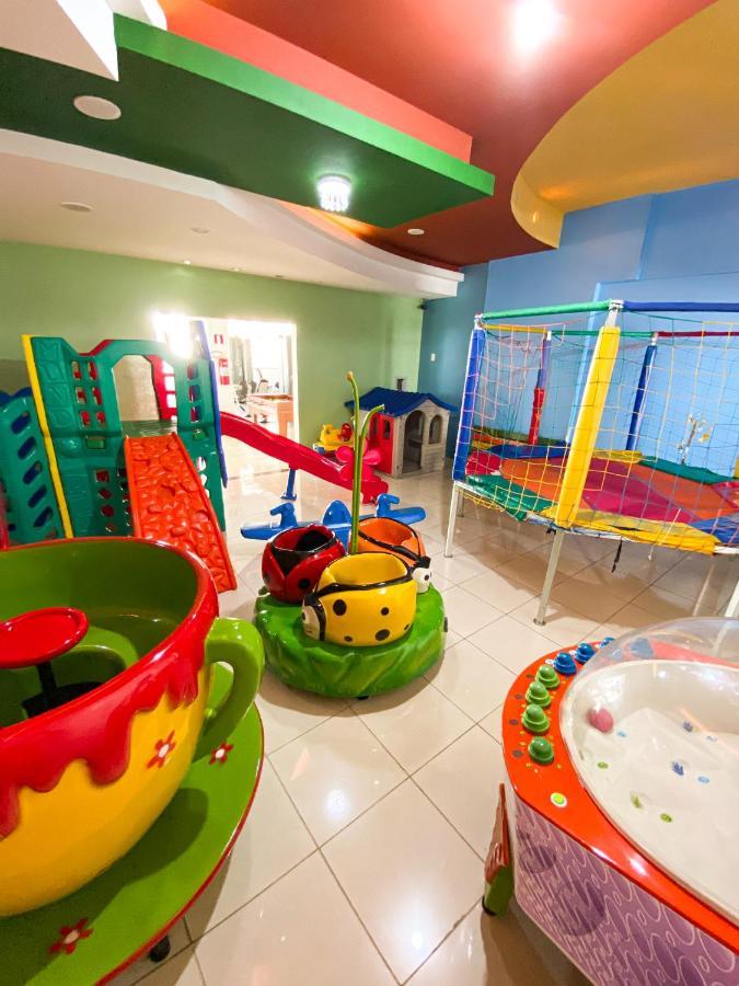Constantino Hotel E Eventos Juiz de Fora Extérieur photo An indoor playground